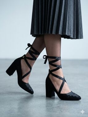 Olivia Miller Black Faux Suede Ribbon Lace Up Block Heel Pumps Size 5.5